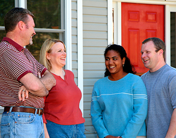 How to Reach Out to New Neighbors